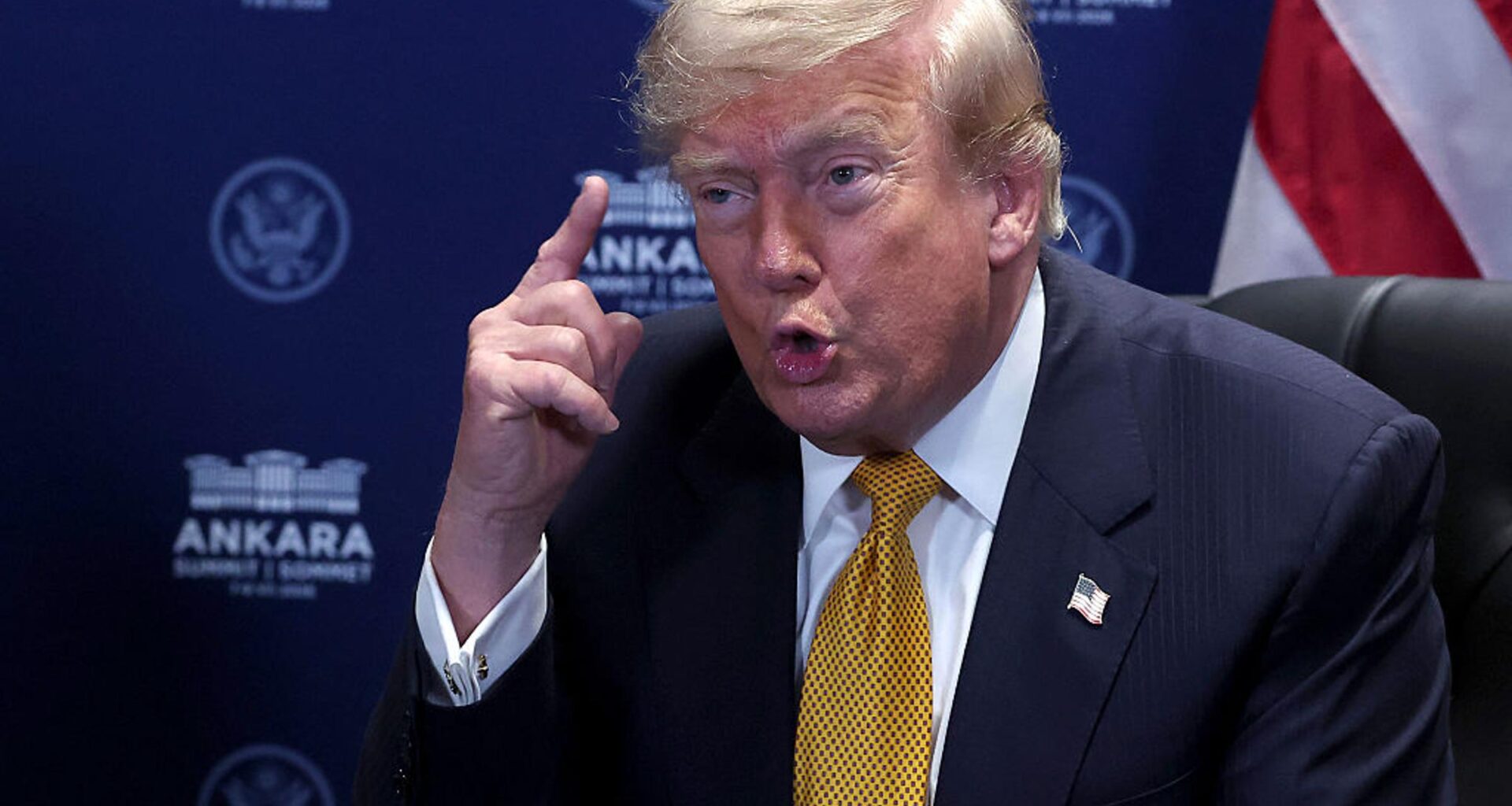Trump Orders U.S. to Cut All Trade With Spain as Feud Escalates at NATO Summit