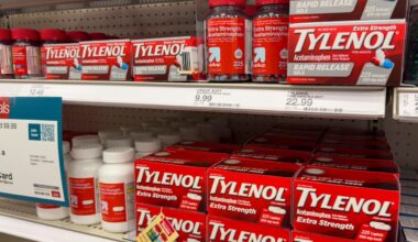 FDA OKs pill that combines ingredients of Tylenol, Aleve