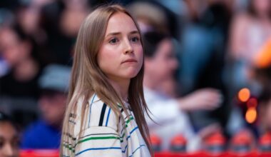 Hailey Van Lith stuns with business-grunge outfit for Sun game