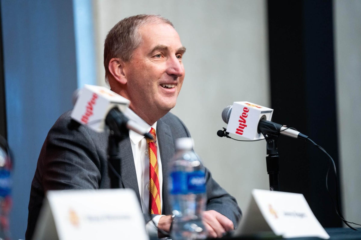 Jamie Pollard, a Cyclone who weathered the storms, steps down as Iowa State AD