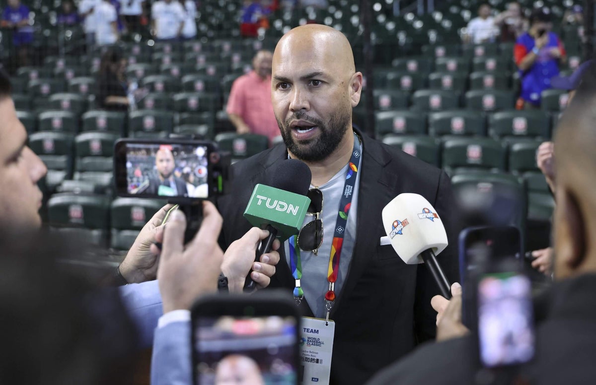 Carlos Beltrán, Mets discussed managerial role after Mendoza firing, hoping for second act
