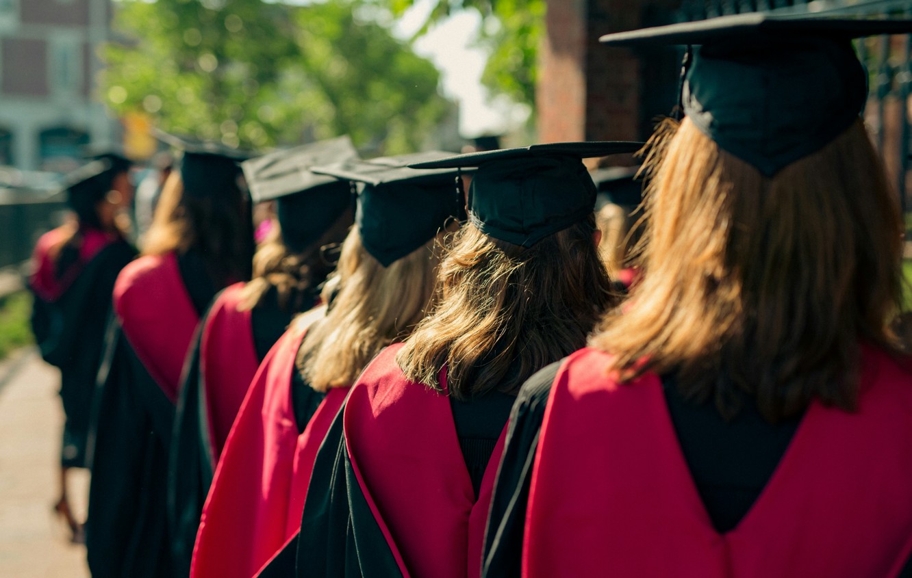 United States May Charge Foreign Graduates $100,000 to Work