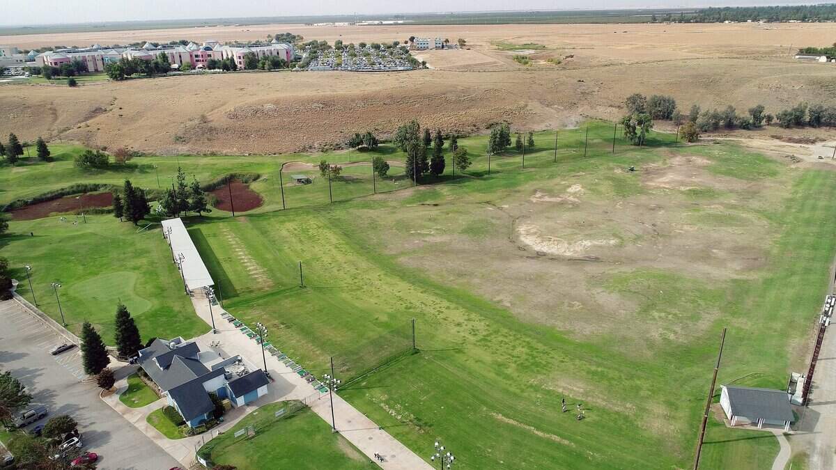 Uncertain future for Valley Golf Center south of Valley Children's