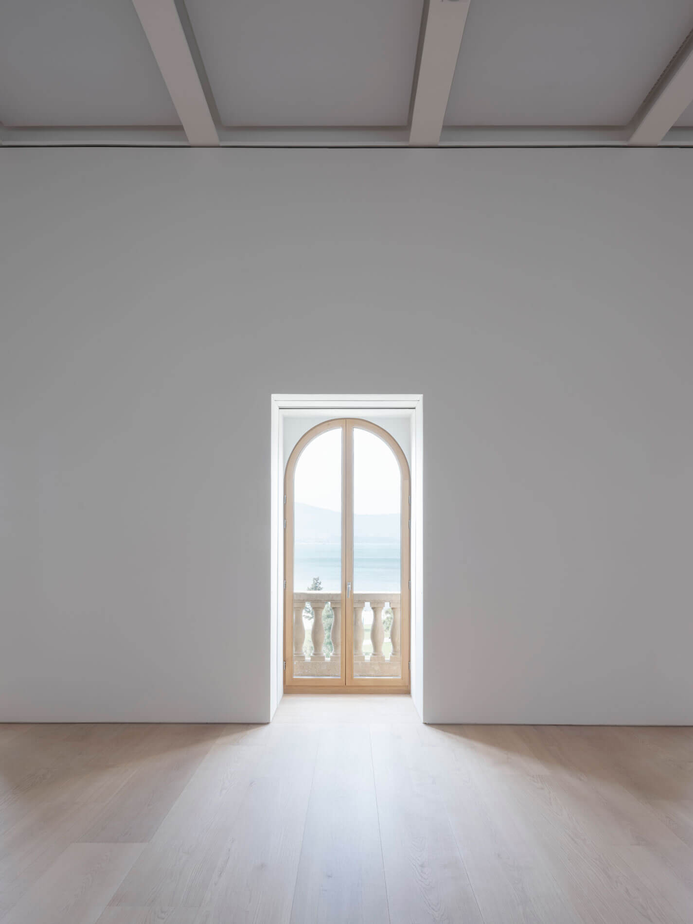 arched window