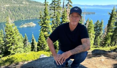 Wyland to host two birthday shows at Wyland Galleries in South Lake Tahoe