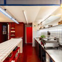 © Manuel Sá Sanduteca – Sandwich Library / Estúdio Cajalima - Interior Photography, Kitchen