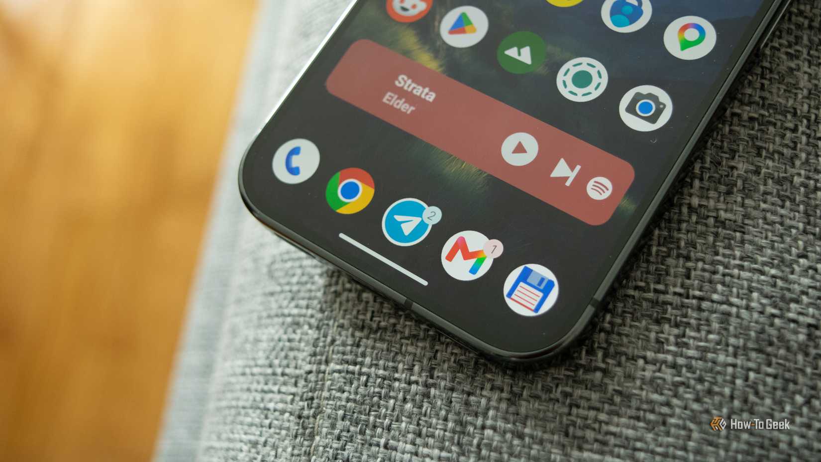 A Pixel 10 Pro running the Lawnchair Launcher 06