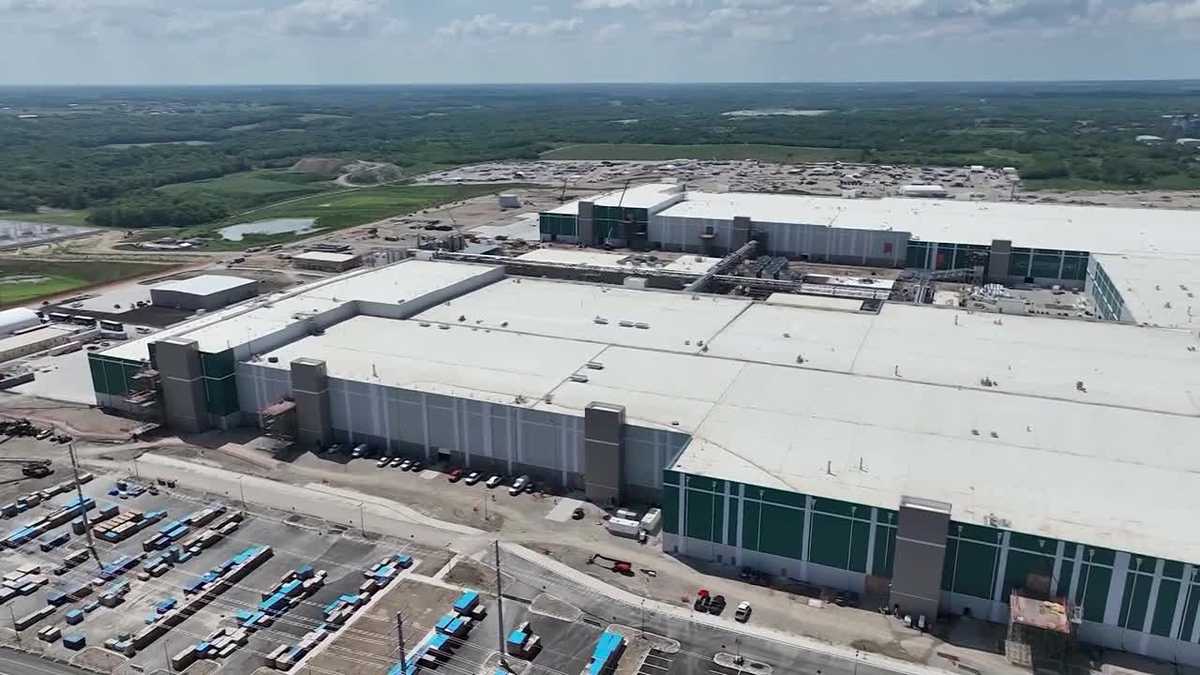 Lithium-ion batteries catch fire at Panasonic's De Soto Plant