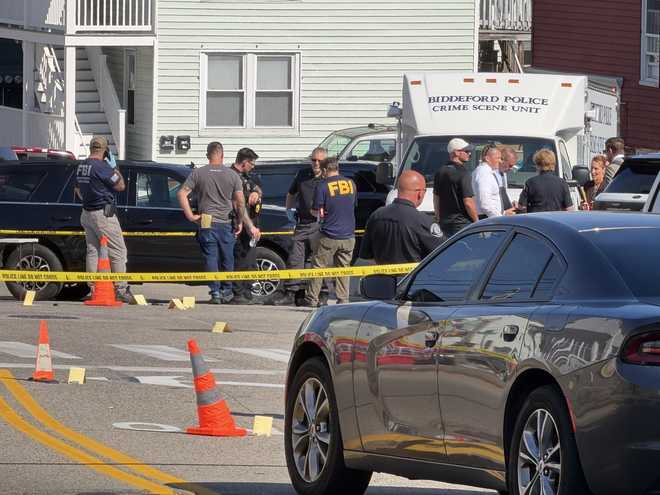 FBI agents at the shooting scene in Biddeford