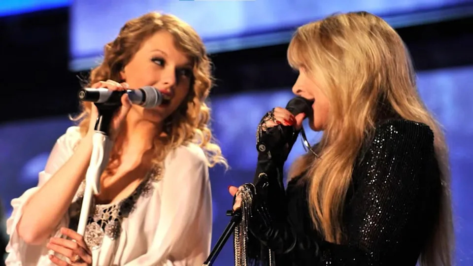 Stevie Nicks and Taylor Swift