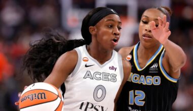 Smith scores 29 to help the Aces beat the Sky 98-90