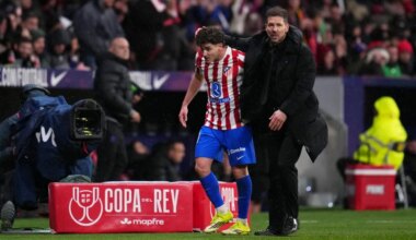 Diego Simeone and Julian Alvarez of Atletico Madrid