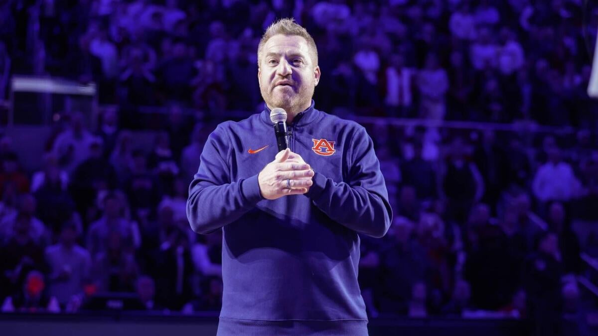 Alex Golesh inherits Auburn rebuild and one old question: How long to beat Alabama?