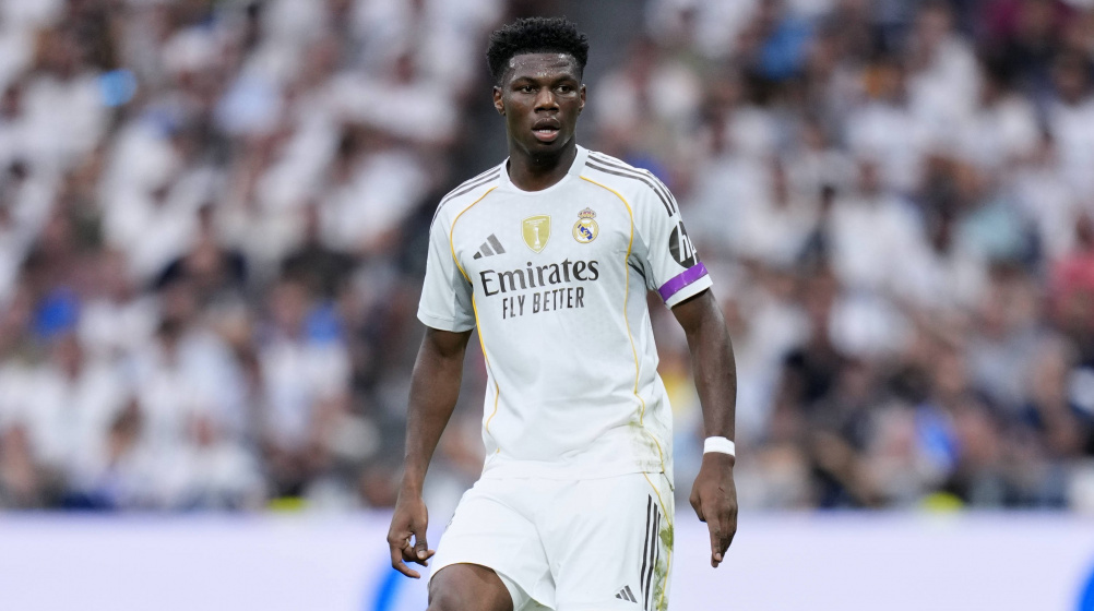 Transfer news LIVE: Real Madrid open doors to Man Utd for midfielder, Chelsea hunt Alajbegovic Transfer news LIVE: Real Madrid open doors to Man Utd for midfielder, Chelsea hunt Alajbegovic