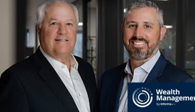 $6B Commonwealth Team Starts Hybrid RIA