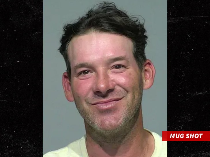 main-tony-romo-mug-shot-1