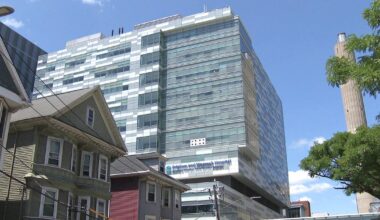 Boston nurses strike at Brigham and Women's Hospital could be largest in Massachusetts history