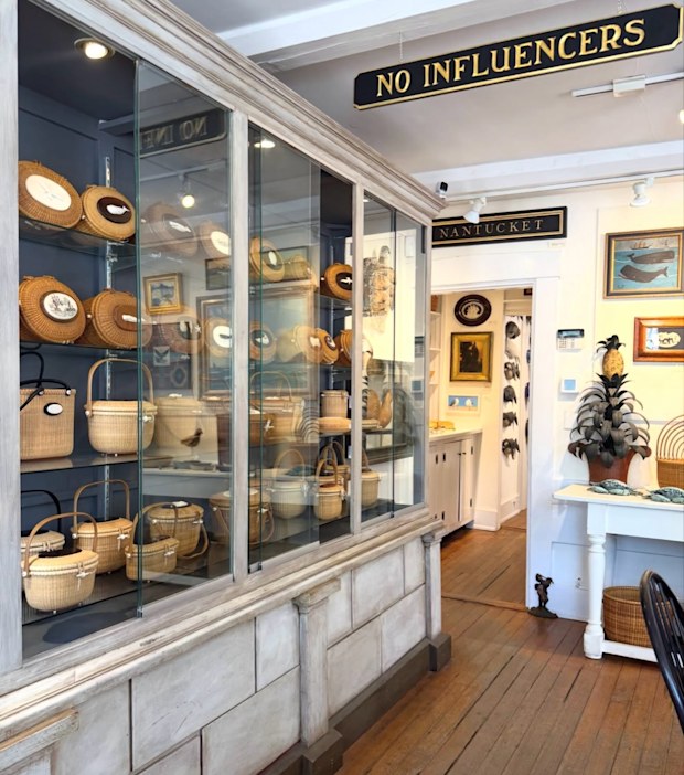 Local nantucket business no influencers sign