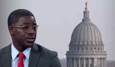 Milwaukee Co. Executive David Crowley rejoins governor's race