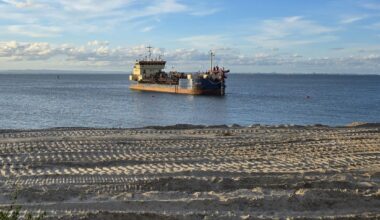 BREAKING NEWS: Rohde Nielsen wraps up capital dredging at Fisherman Islands
