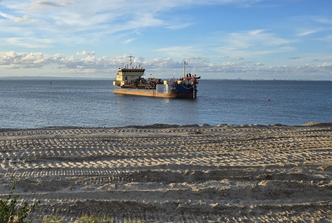 BREAKING NEWS: Rohde Nielsen wraps up capital dredging at Fisherman Islands