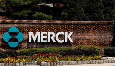 FDA signs off on Merck's cholesterol-lowering pill