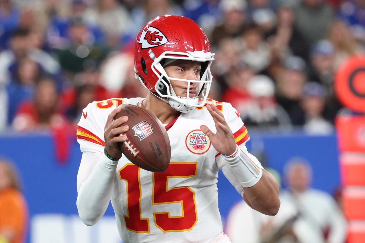 Patrick Mahomes set to be 'fully cleared' 7 months after tearing ACL