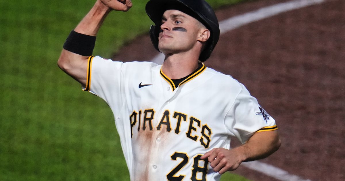 Brandon Lowe’s 10th-inning hit rallies the Pirates over the Diamondbacks 3-2 :: WRAL.com