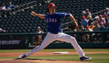 Hall of Fame voters debate starting pitcher standards