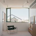 © Martin Siegner Denj Lane House / Carter Williamson Architects - Interior Photography, Living Room, Glass, Chair