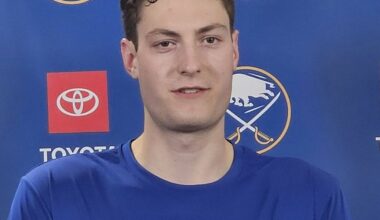 Kleber is putting off professional hockey for one more year