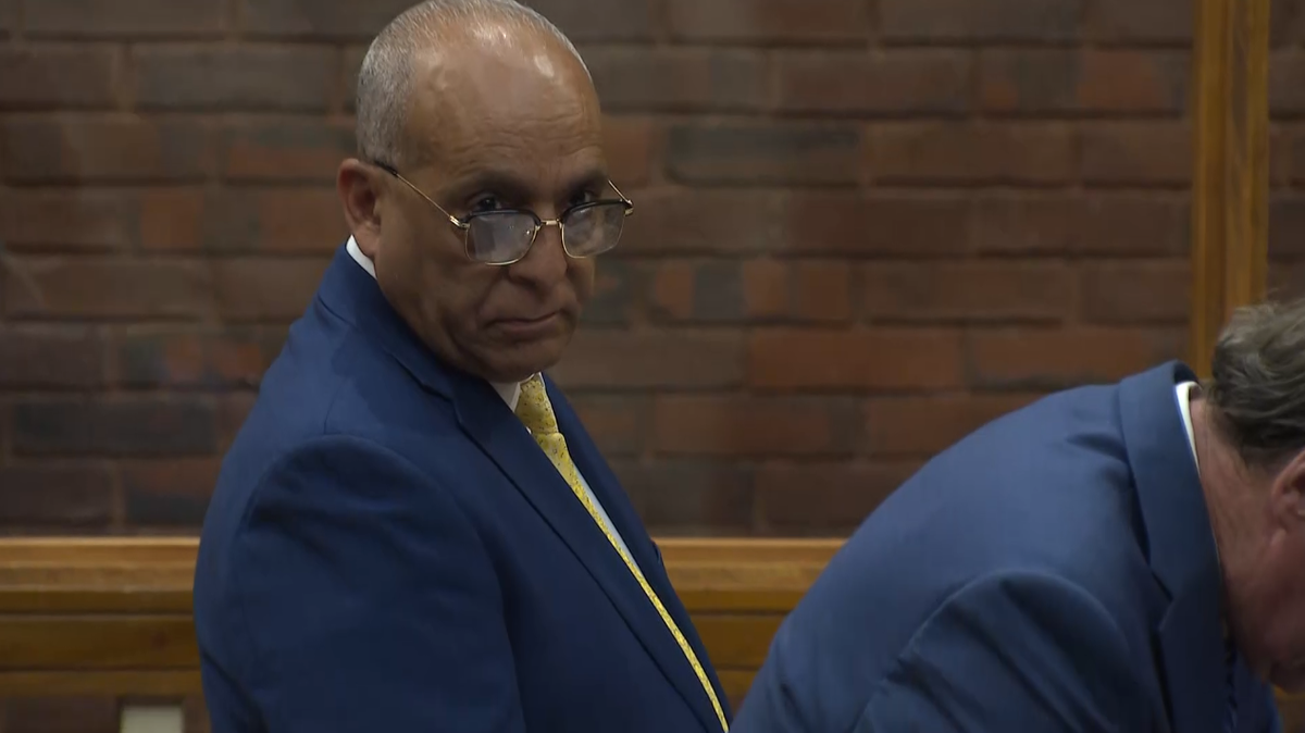 Brockton mayor charged with assault, battery, Plymouth DA says