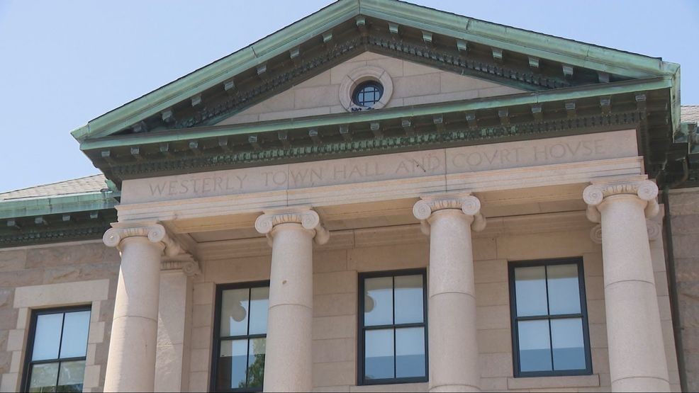 Westerly Town Hall (WJAR)