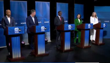 Wisconsin Democratic primary debate for governor