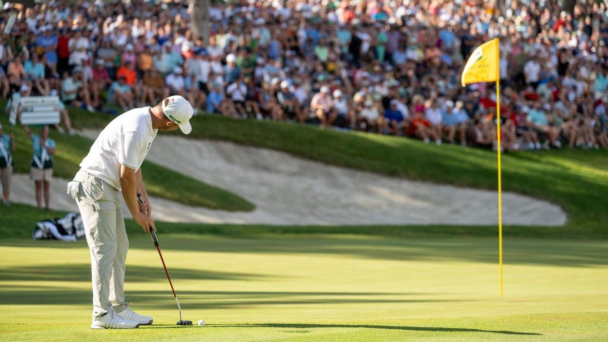 Emiliano Grillo prepares to putt during the first playoff hole during the final round of the 2026 John Deere Classic at TPC Deere Run.