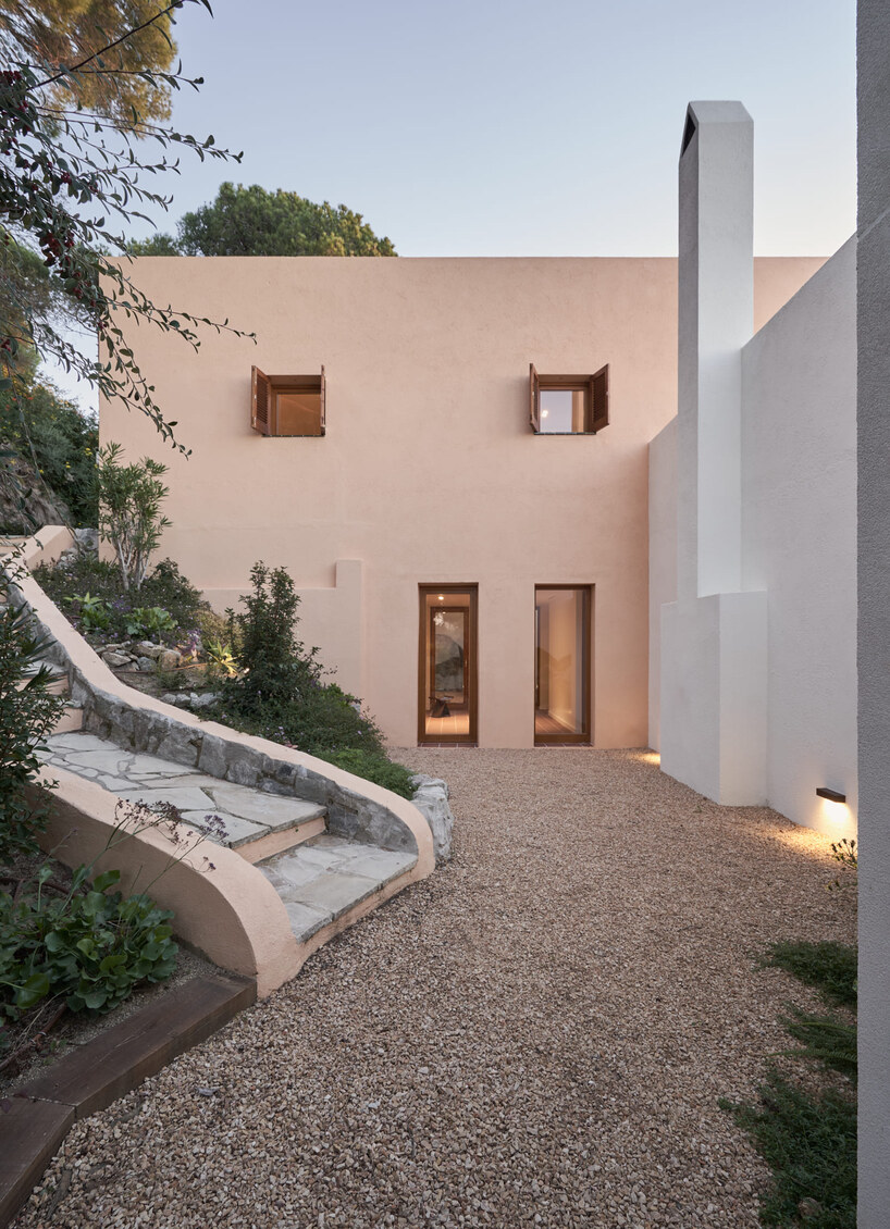 open patios and white geometric terraces extend casa blajot along catalan coast - 5