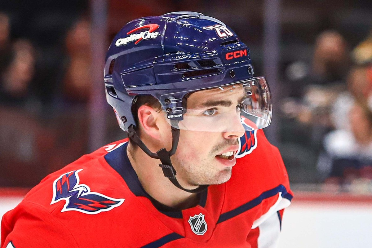 Hendrix Lapierre signs two-year, $2.6 million contract with the Pittsburgh Penguins