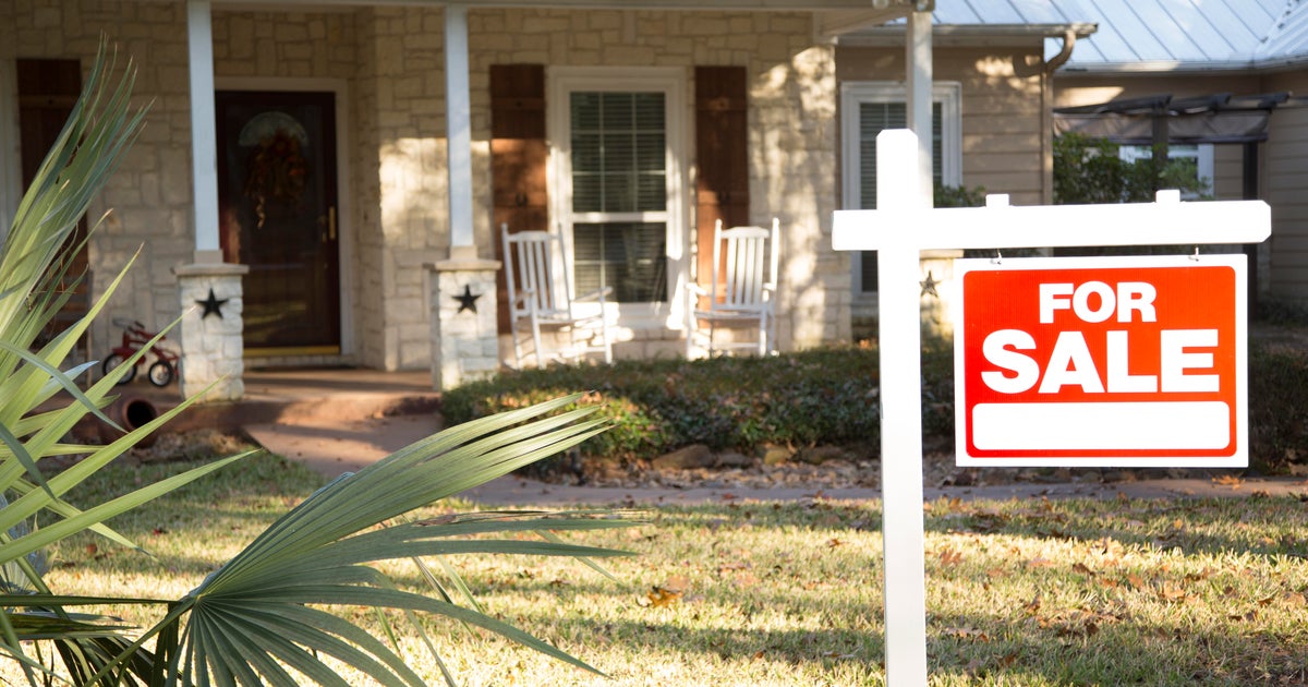 Less than 40% of U.S. households can afford a starter home, study finds