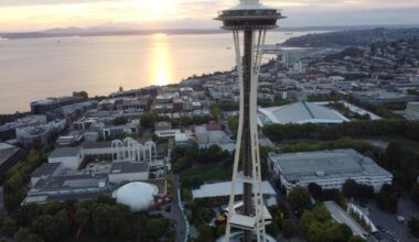 2 killed in shooting near Seattle's Space Needle, fire department says