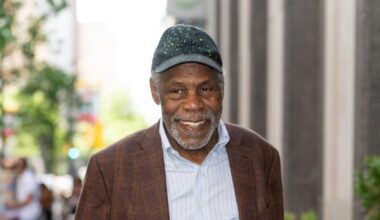 Actor Danny Glover reveals his Alzheimer's diagnosis