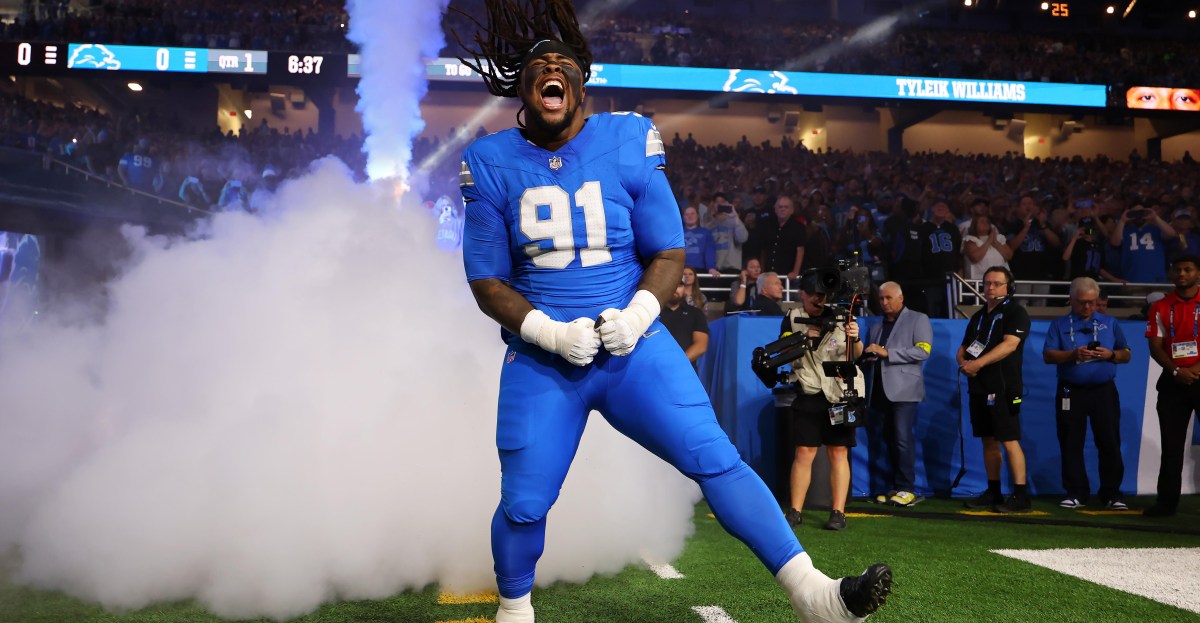 Lions DT Tyleik Williams says he lost an ABSURD amount of weight in 5 months