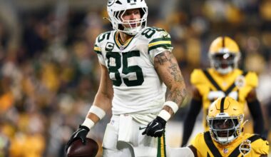 Packers place 6 players on injury lists