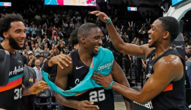 Spurs re-sign David Jones Garcia to two-way contract
