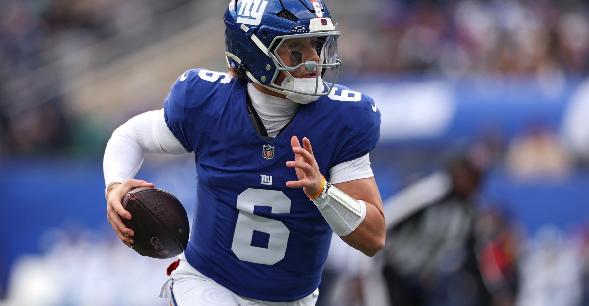 5 areas where Jaxson Dart needs to improve, and how the Giants can help him do it