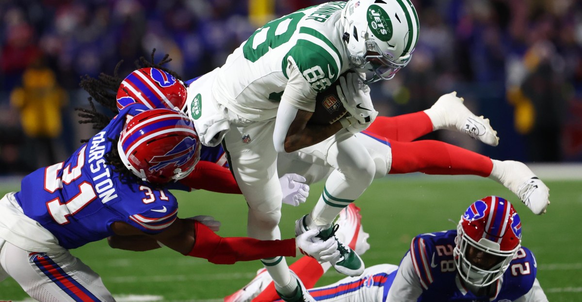 Buffalo Bills claim former Jets wide receiver
