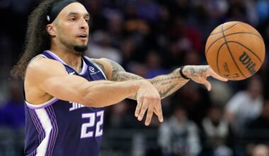 What can the Hawks expect from Devin Carter?