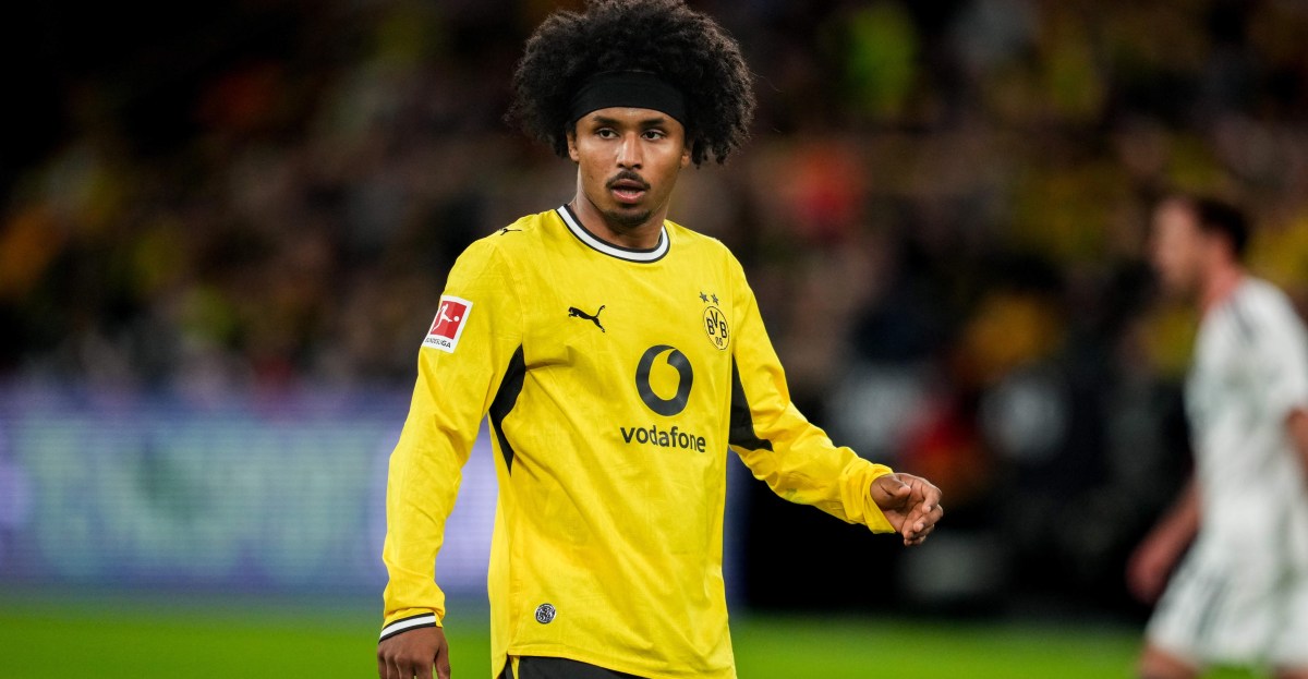 Barcelona “submit official bid” to Borussia Dortmund for Karim Adeyemi
