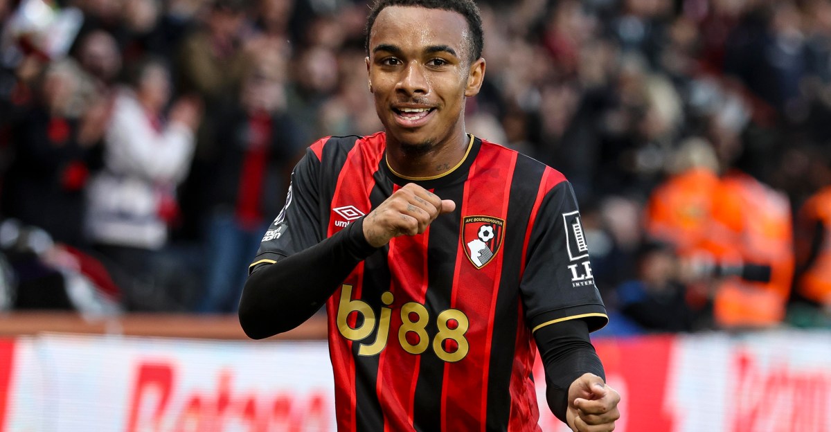 Barcelona had two bids for Eli Junior Kroupi turned down