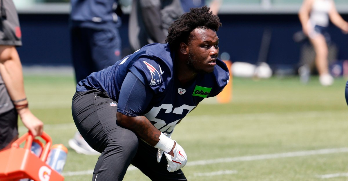 Patriots waive rookie defender ahead of training camp