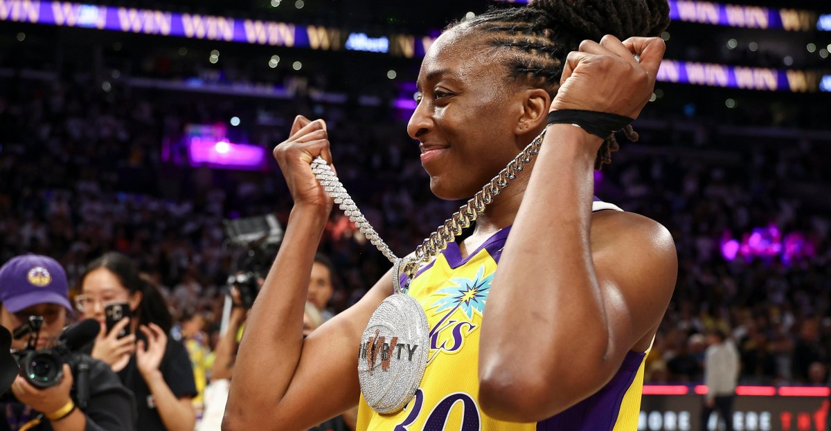 Nneka Ogwumike becomes all-time leading scorer in Sparks history